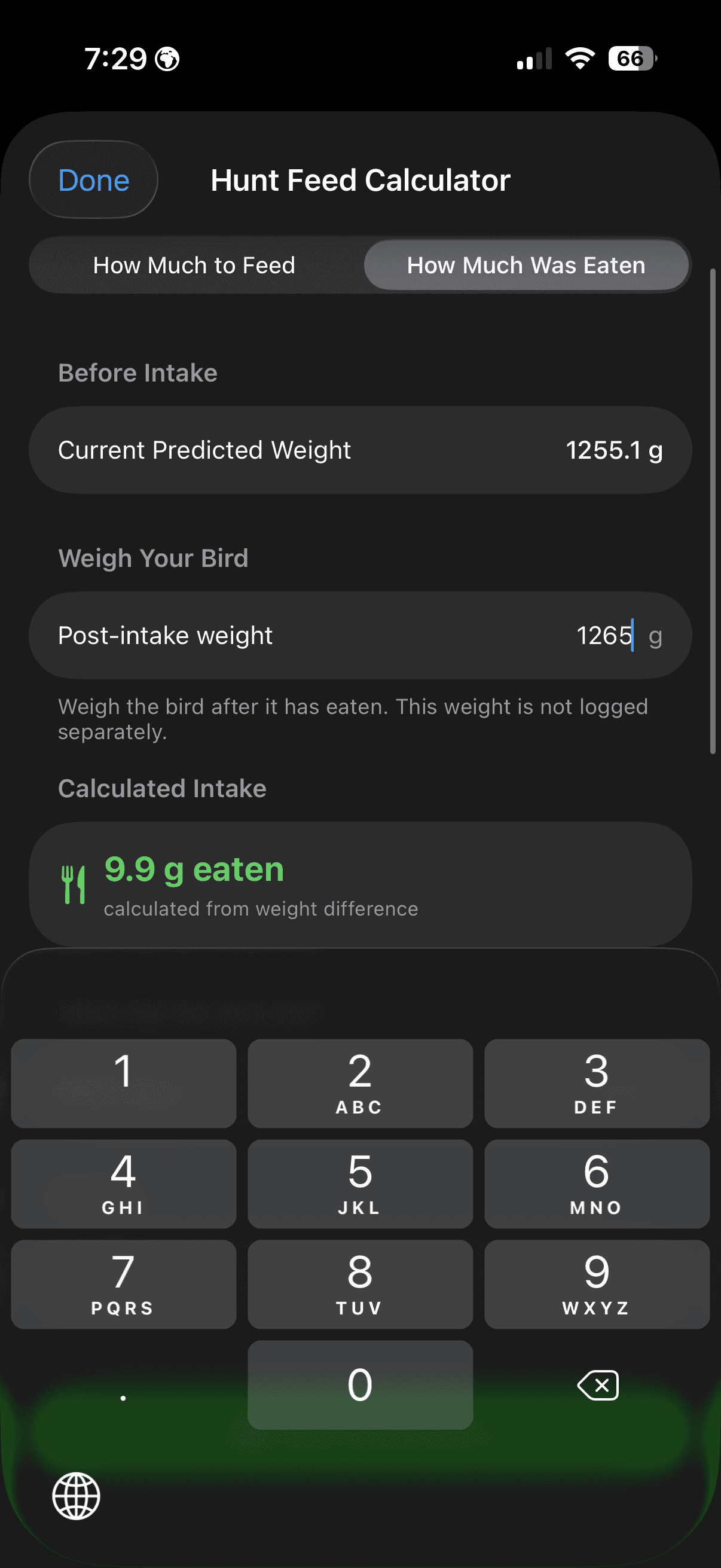 Calculadora de FalconryLab mostrando alimento consumido durante sesión de entrenamiento